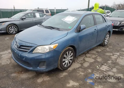 2013 Toyota Corolla Le z USA, uszkodzony, nr VIN 5YFBU4EE4DP153680